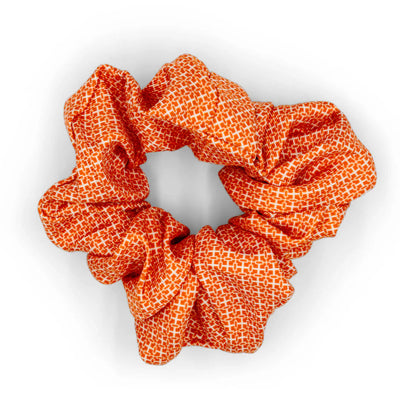 Ti Koro Nko Agyina & Nsaa Silk Scrunchie