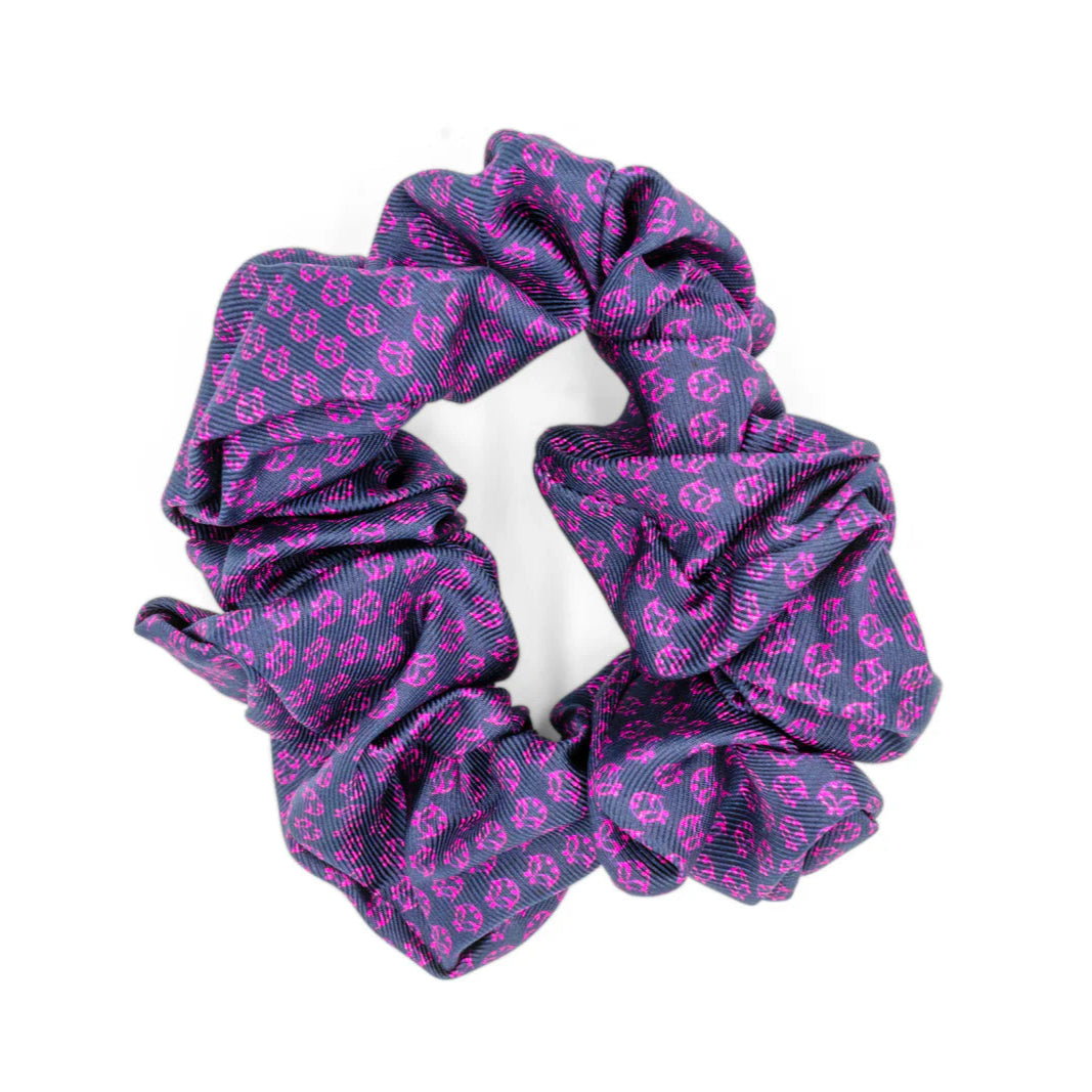 Ti Koro Nko Agyina & Nsaa Silk Scrunchie